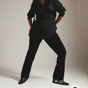 Universal Standard Marne Bootcut Jeans in Black Size 18